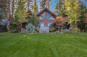 Oden Bay Log Home, Sandpoint